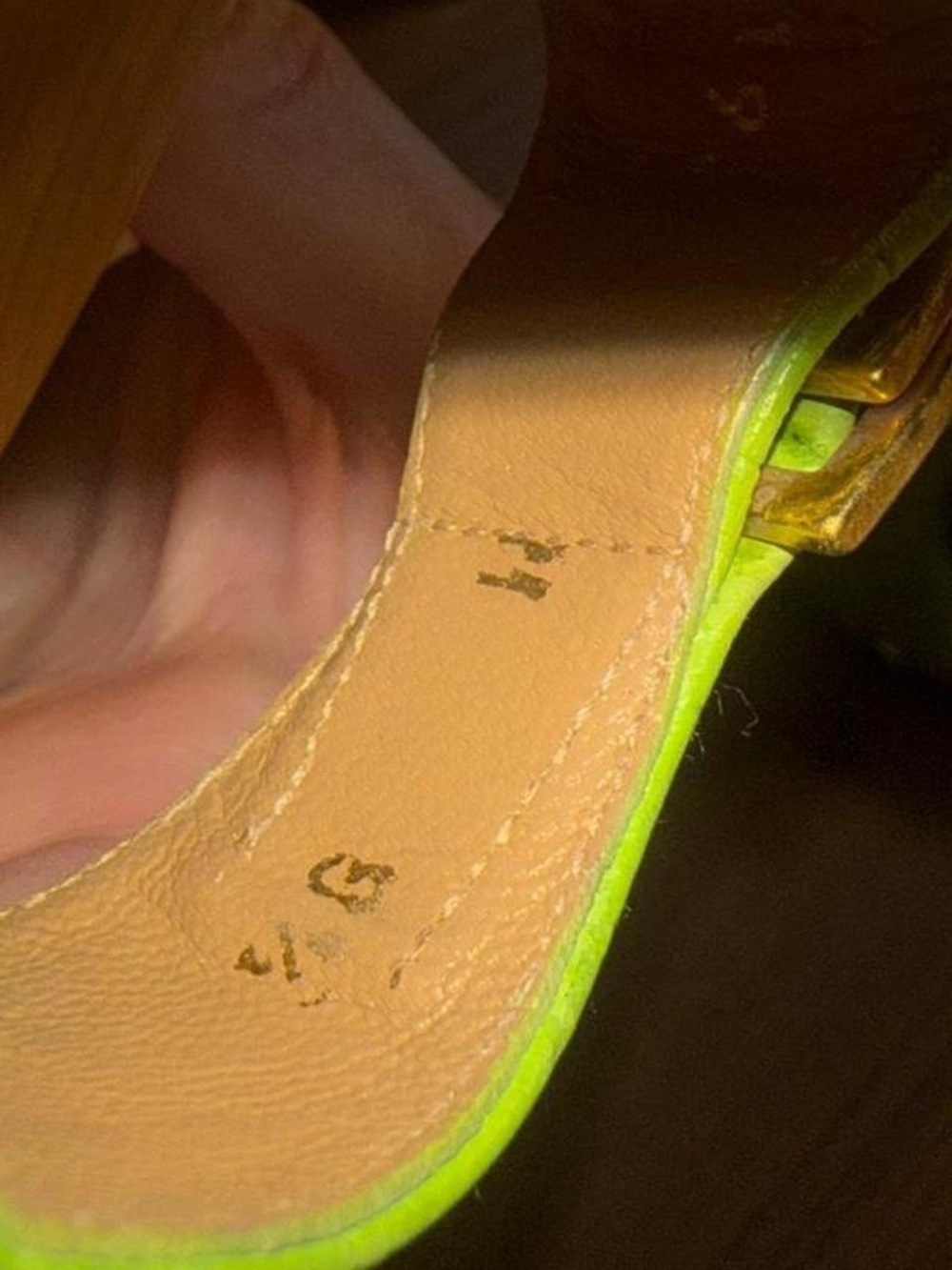 Y2K Stuart Weitzman Lime Green Croc-Embossed Leather Wood Block Heel Mules - Picture 4 of 6